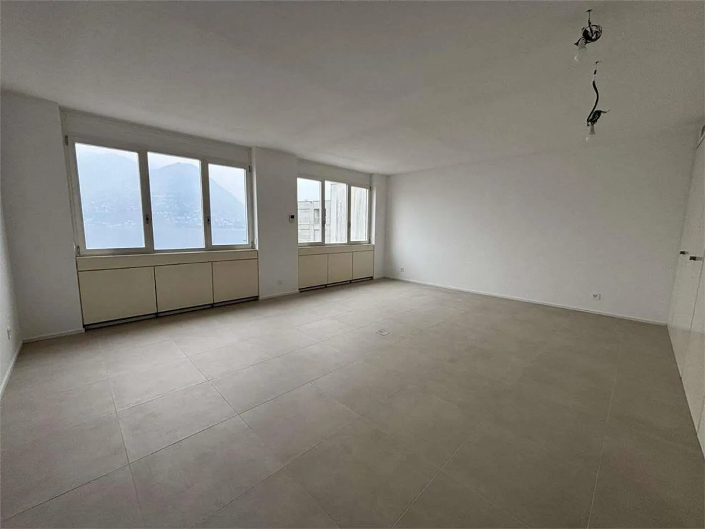 Bureaux rénovés de différentes tailles - Photo 5 sur 13