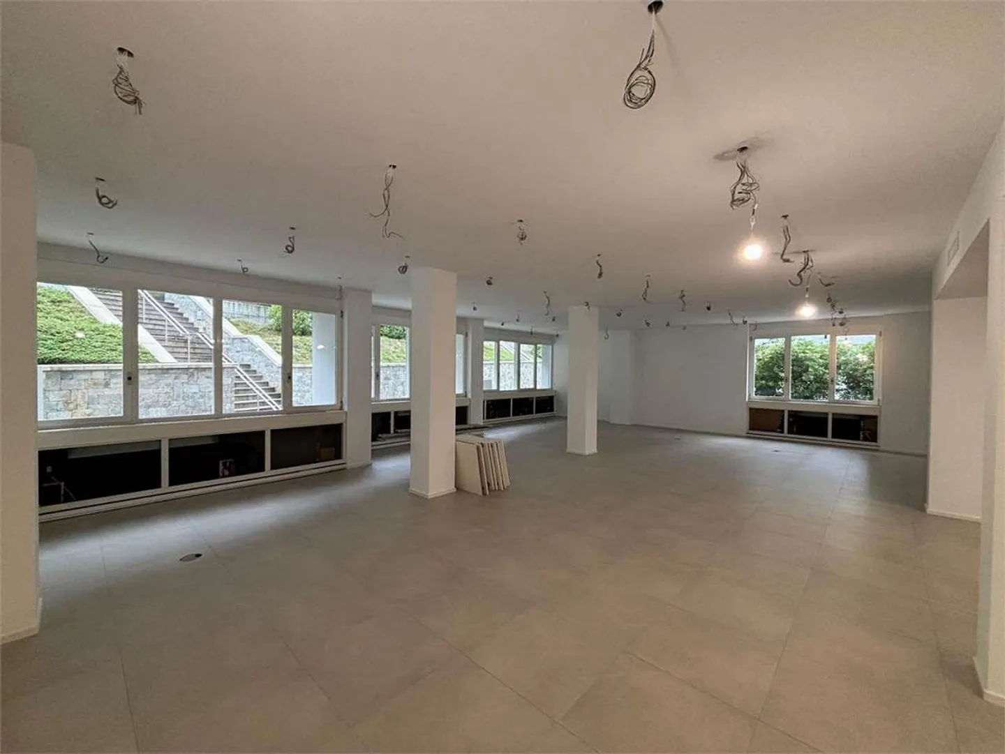 Bureaux rénovés de différentes tailles - Photo 13 sur 13