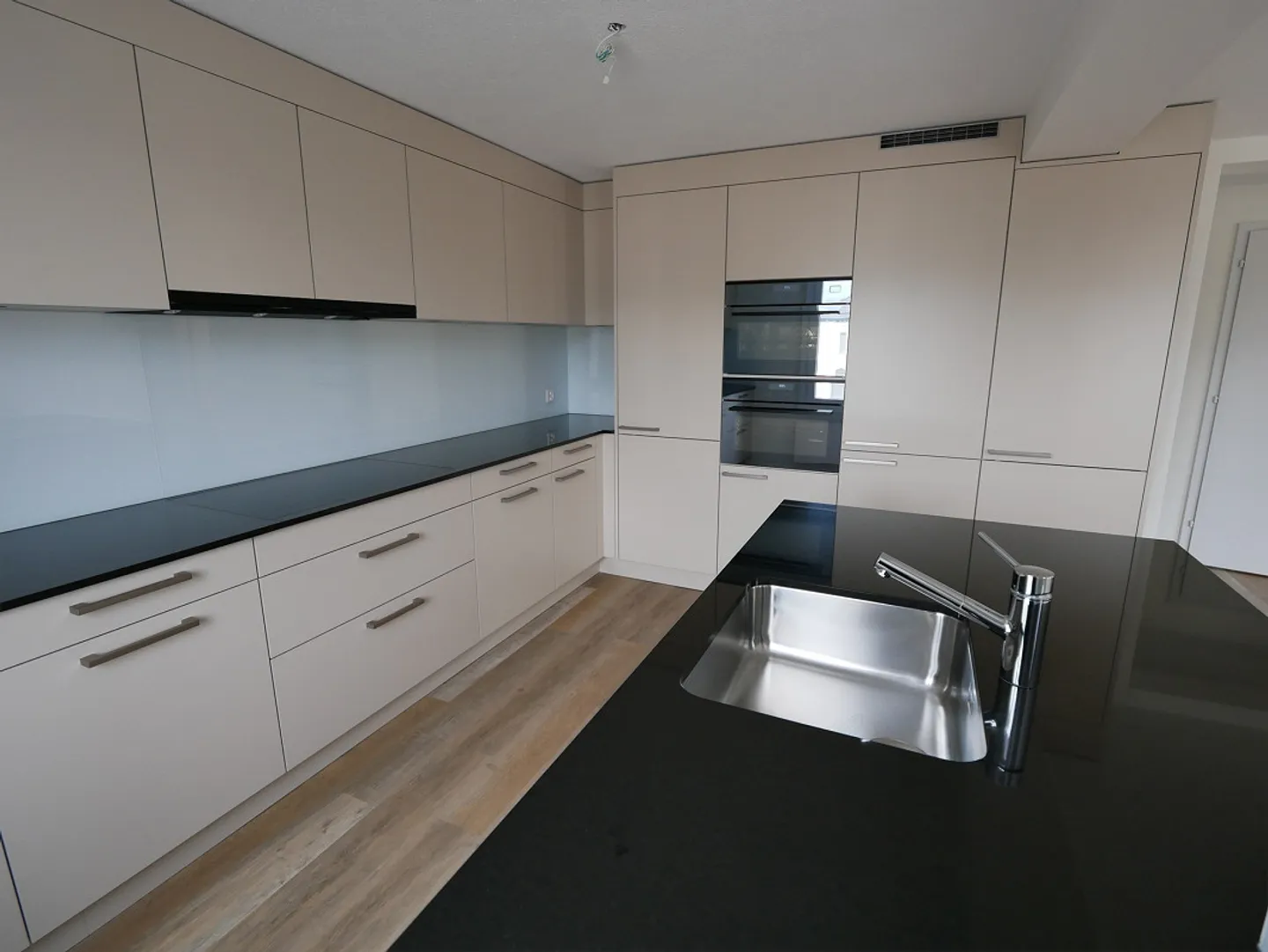 Thal: 3.5 Room Apartment with Spacious Kitchen - Photo 5 of 11