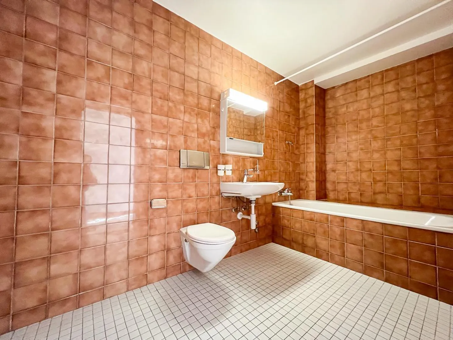 3.5-room apartment in the heart of the historic center of Neuchâtel - Photo 6 of 7