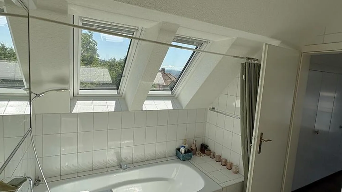 APPARTEMENT MAISONETTE 3½ PIÈCES À ZURICH - DISTRICT 10 WIPKINGEN, MEUBLÉ... - Photo 8 sur 10