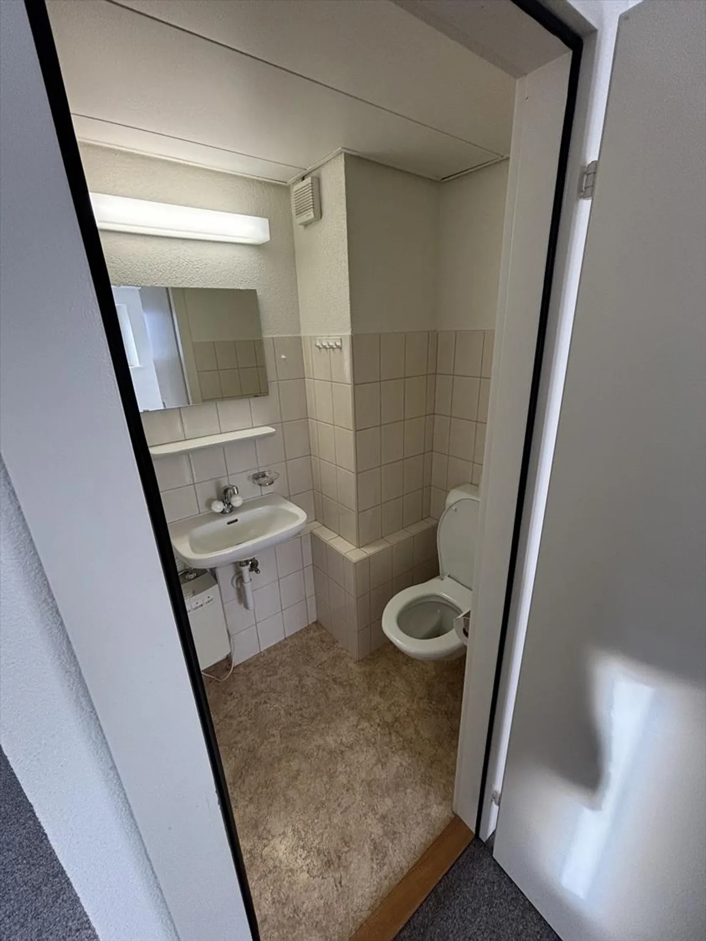 Bürofläche beim Messeplatz - Foto 7 von 7