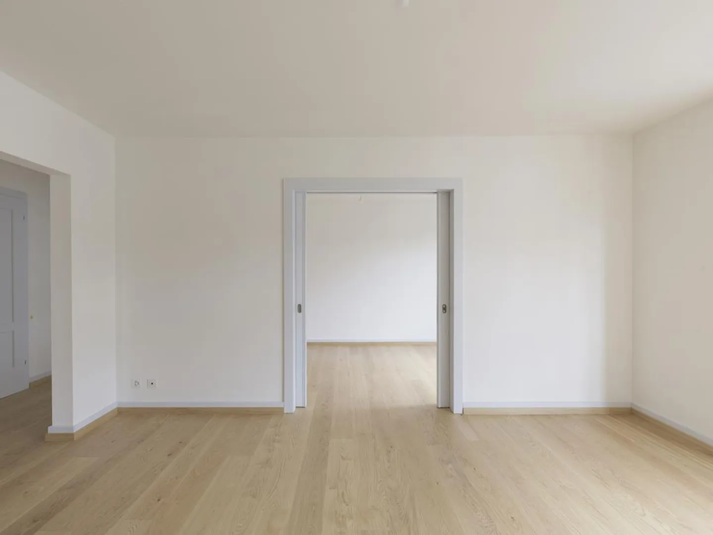 Appartement attrayant, fraîchement rénové de 4 pièces au cœur de Küsnacht ZH - Photo 5 sur 11