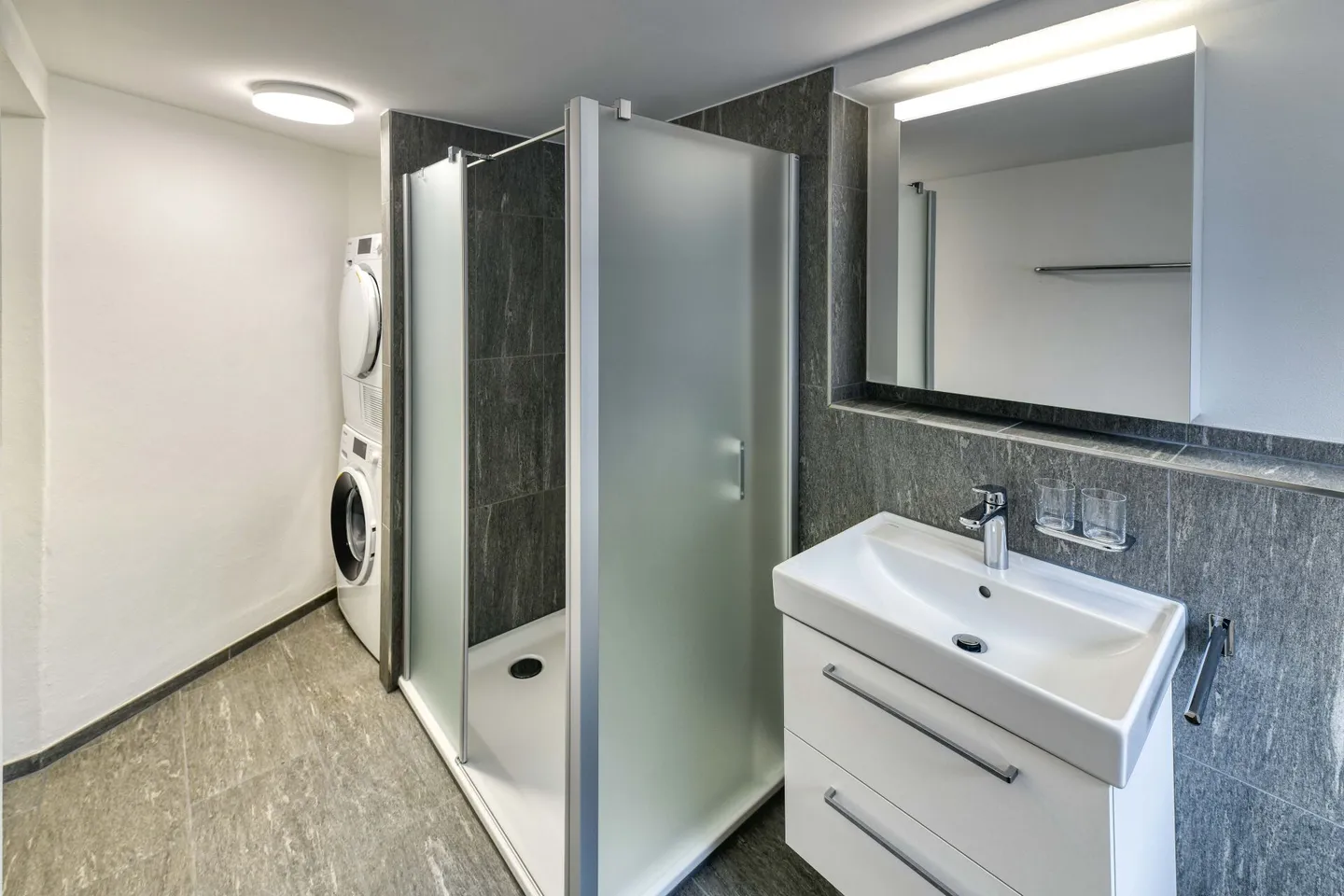 Renovierte 2.5 Zimmerwohnung - Foto 8 von 13