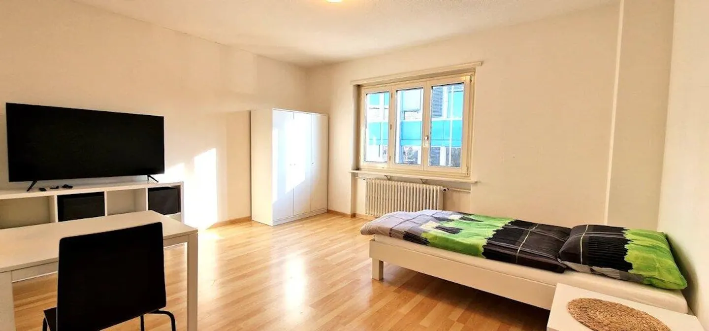 Furnished room in central location - Move in today - Photo 1 of 12