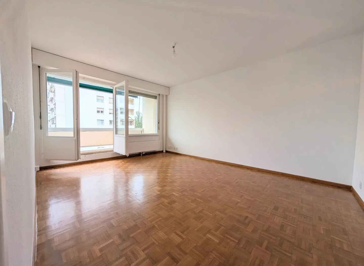 Appartement 3 pièces - Photo 2 sur 9