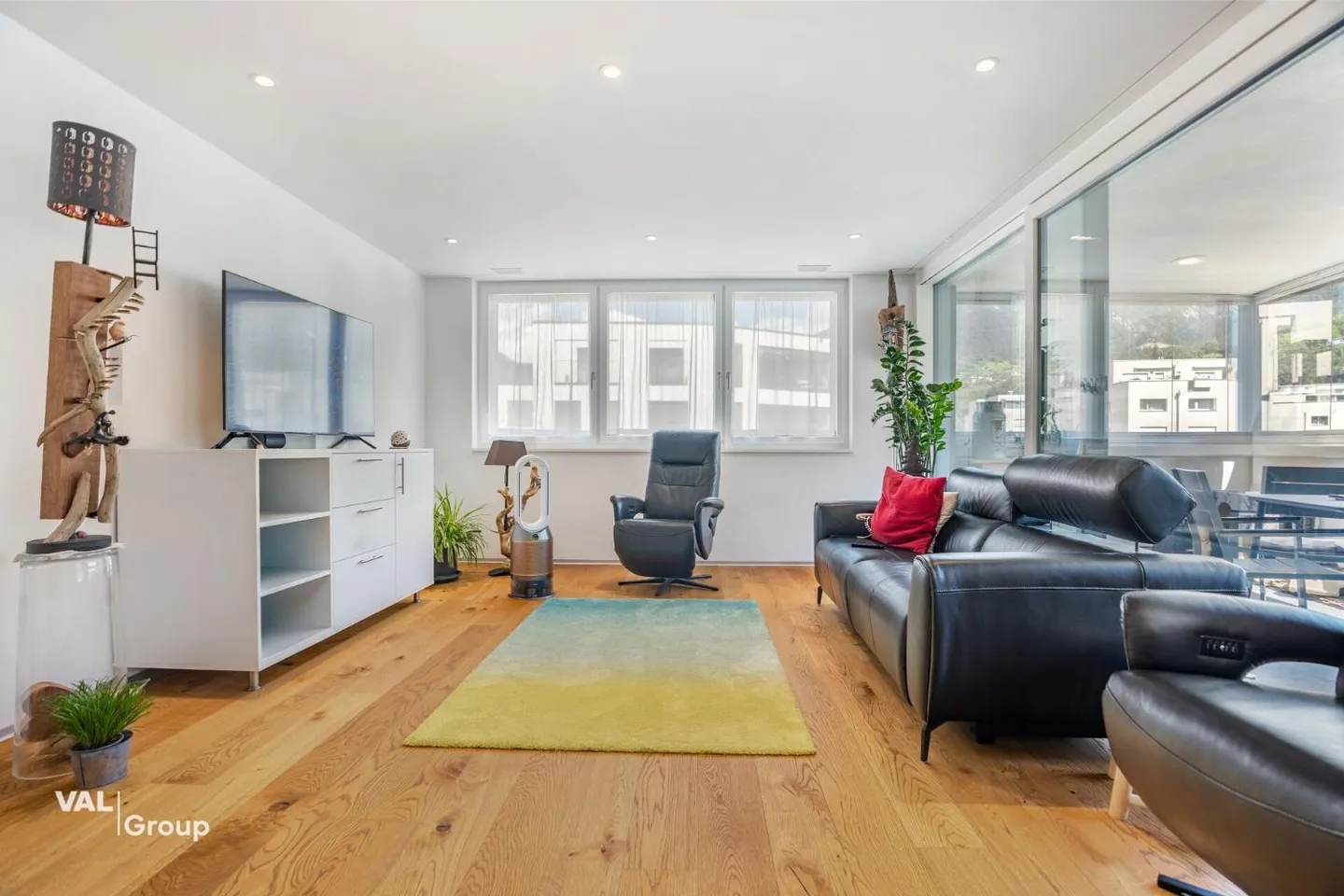 Modern Apartment in Central Naters - Photo 2 of 13