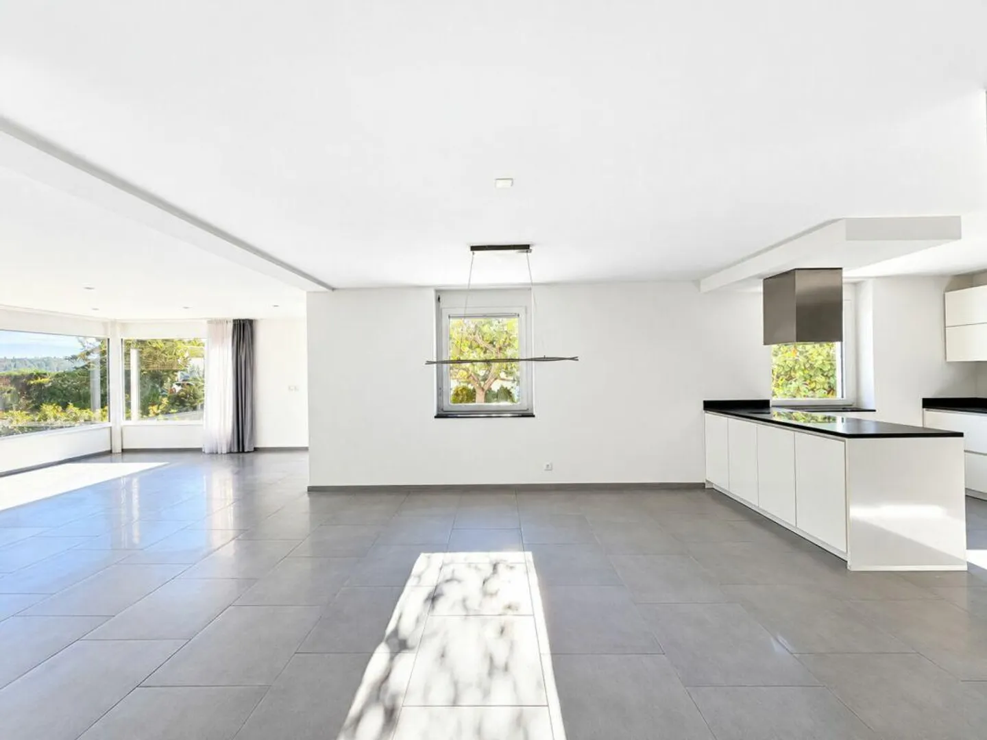 Geräumiges Einfamilienhaus mit Garten - Foto 11 von 29