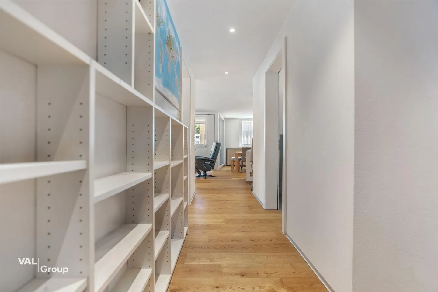 Modern Apartment in Central Naters - Photo 12 of 13