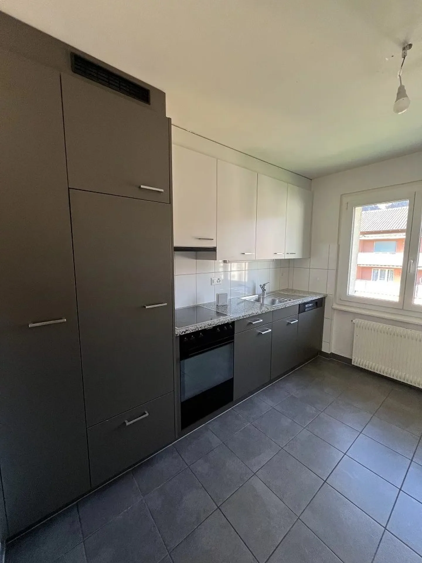Appartement 4 pièces - Photo 2 sur 6