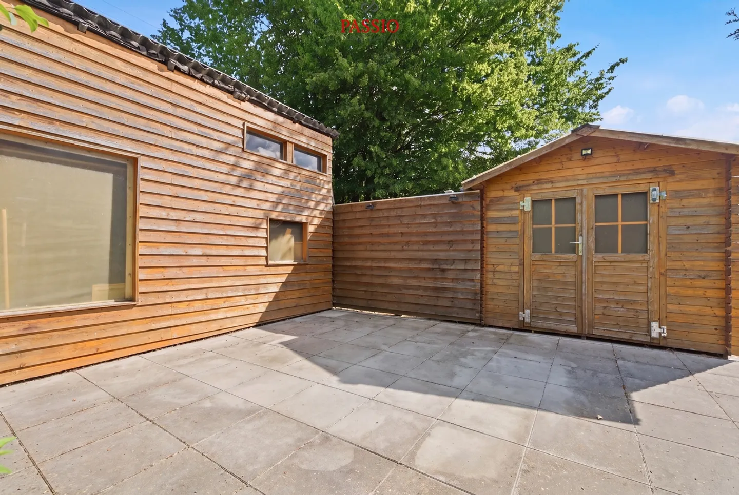 Charmante maison jumelée de 4 pièces avec jardin et potentiel - Photo 18 sur 30