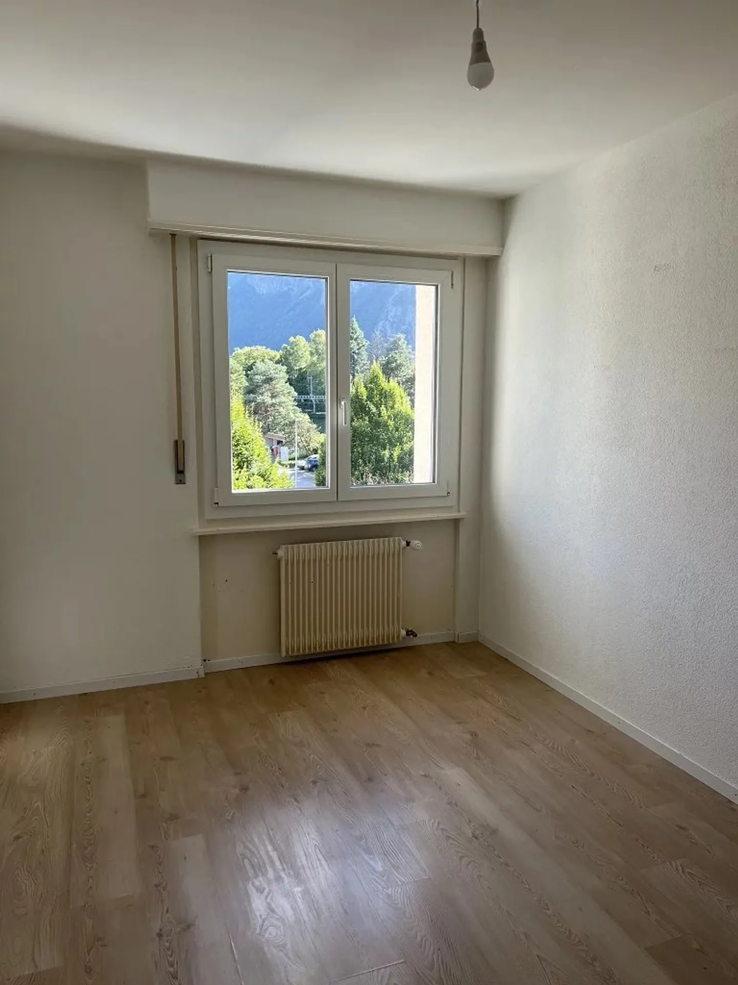 Appartement 4 pièces - Photo 3 sur 6