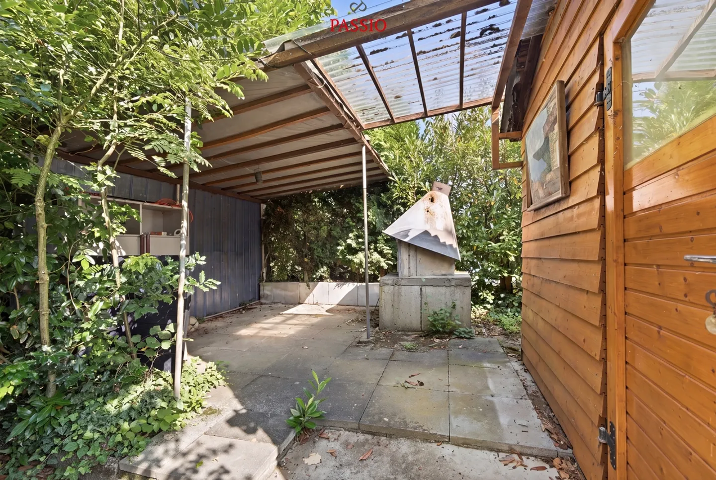 Charmante maison jumelée de 4 pièces avec jardin et potentiel - Photo 17 sur 30