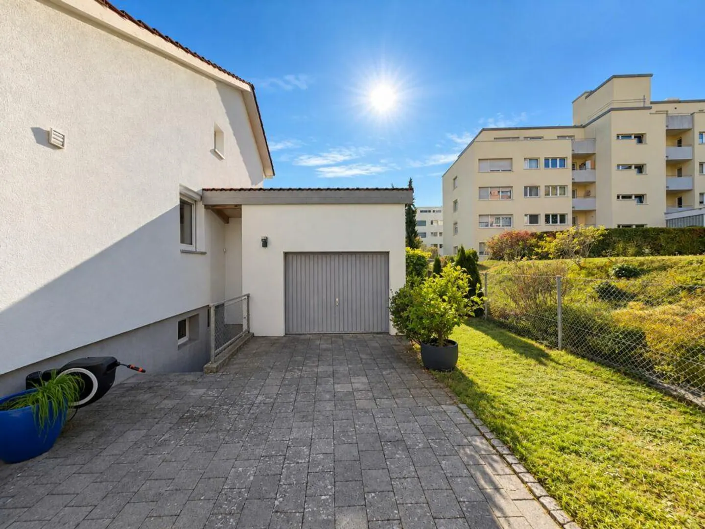 Geräumiges Einfamilienhaus mit Garten - Foto 27 von 29