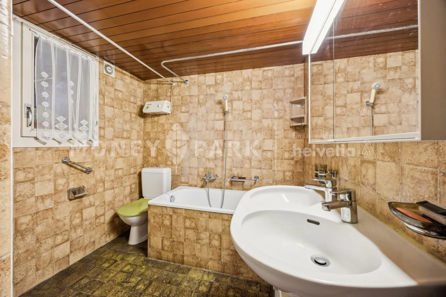 Historischer 6.5-Zimmer-Bauernhof mit grossem Umschwung und viel Potenzial - Foto 10 von 13