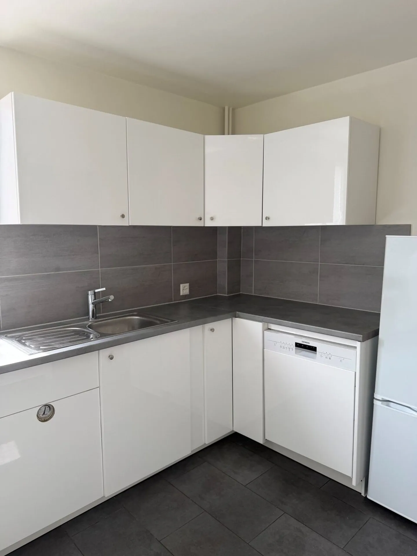 3.5-room apartment on the 1st floor - Photo 2 of 5