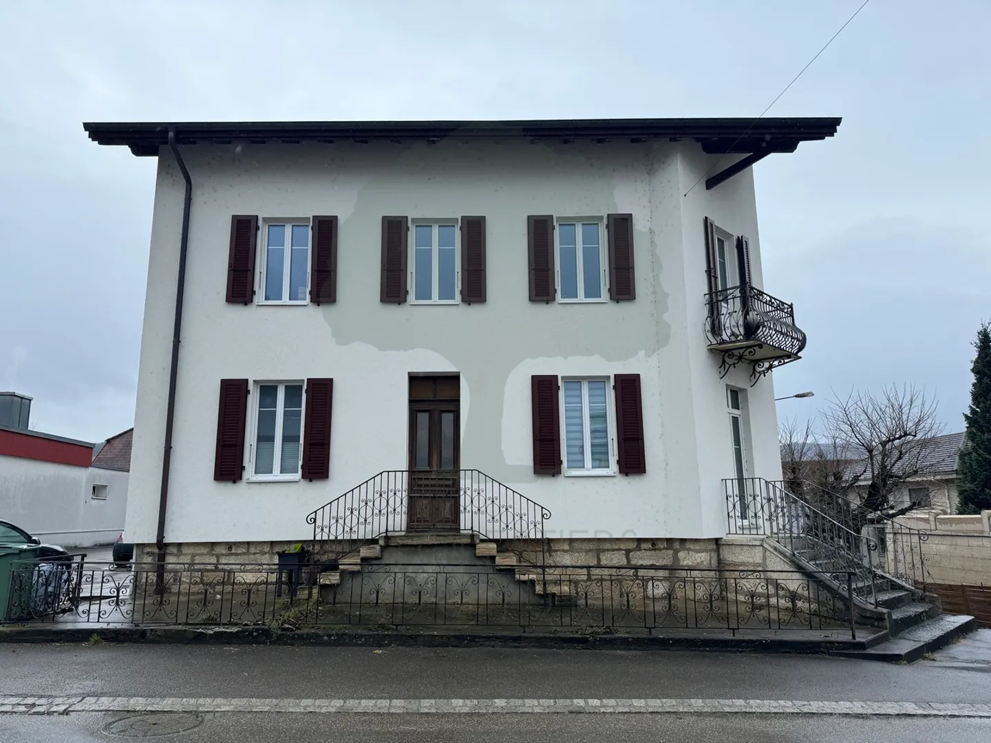 Edificio residenziale - Foto 2 di 13