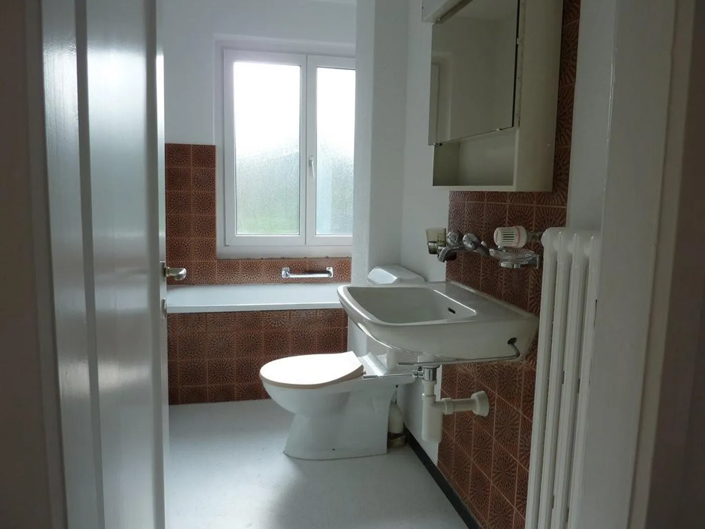 Charmante Wohnung mit Potenzial - Foto 3 von 6