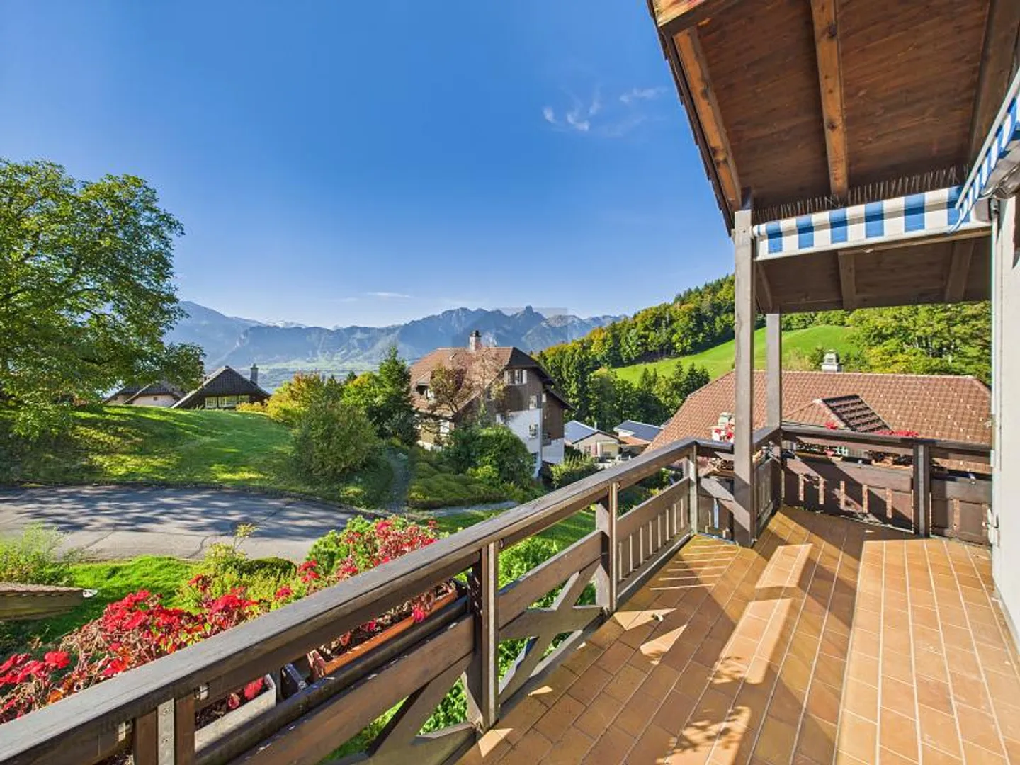 Charming Maisonette in a Quiet Location - Photo 1 of 6