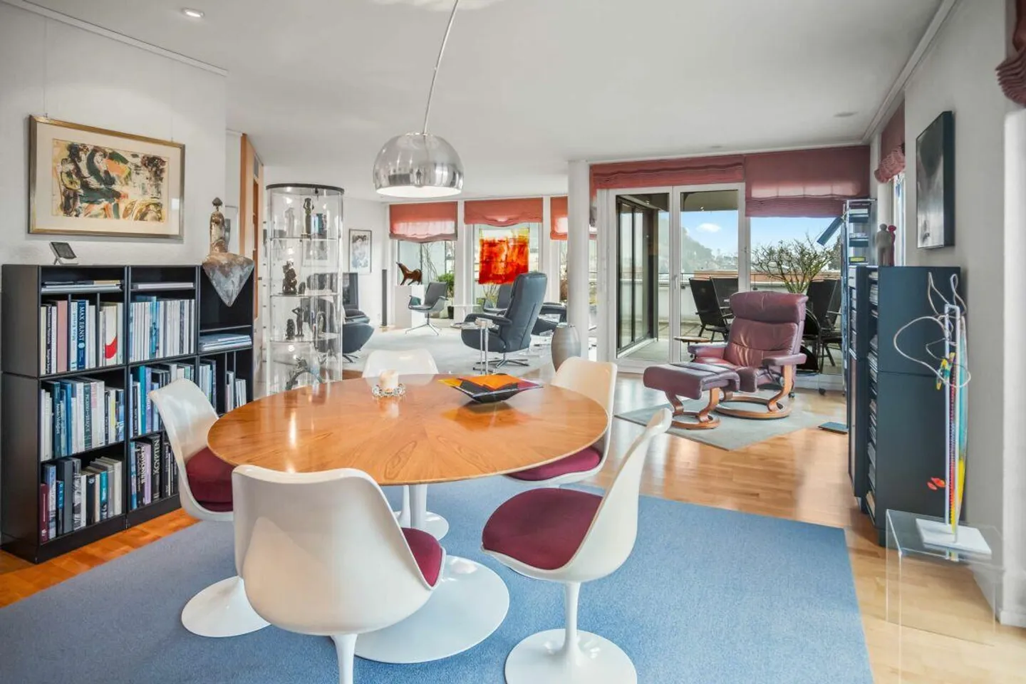 Living Above the Rooftops: Your Penthouse with a View - Photo 6 of 26