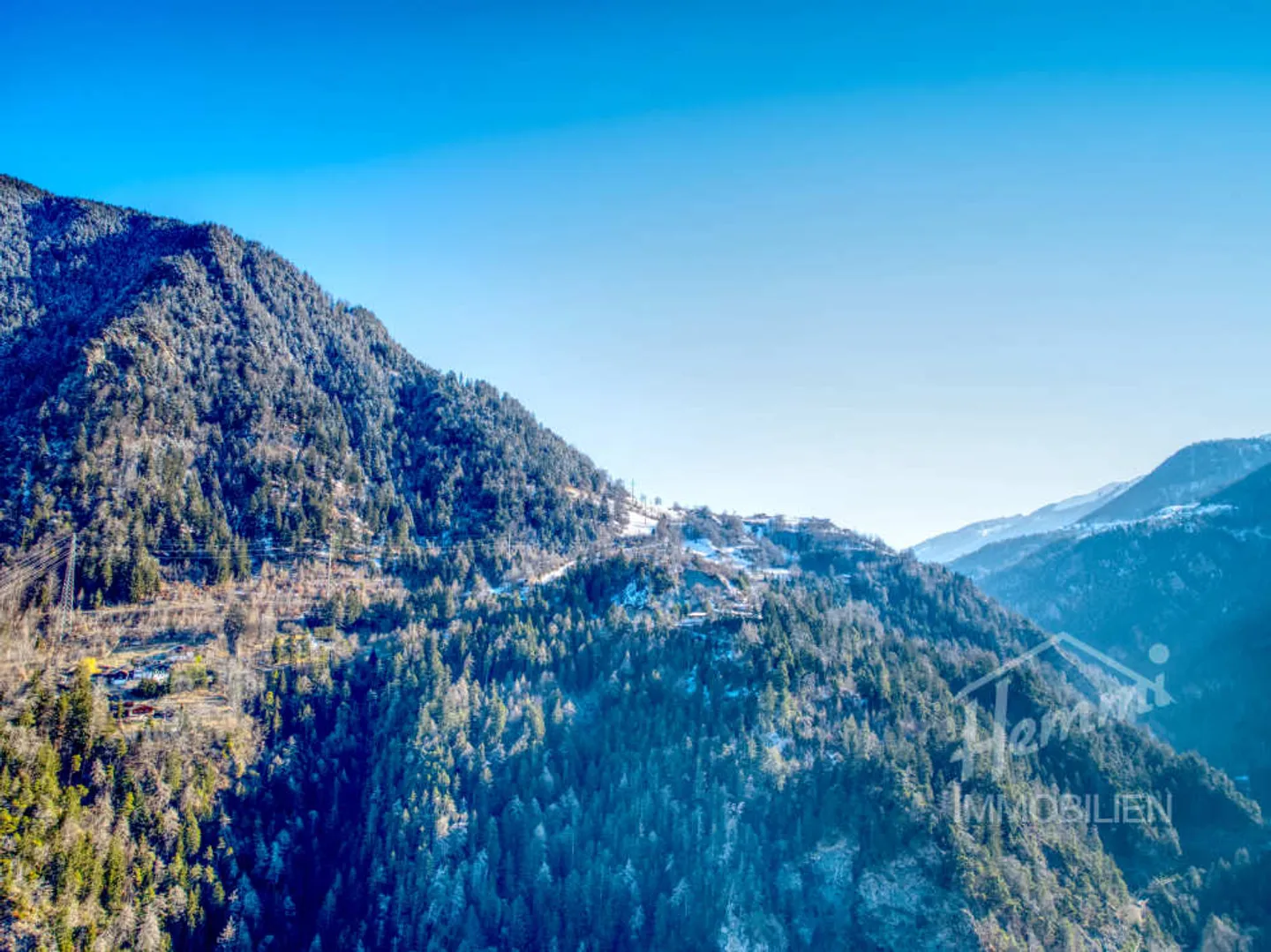 Neubau, Erstwohnsitz oder Ferienhaus mit  Einliegerwohnung - Foto 10 von 15