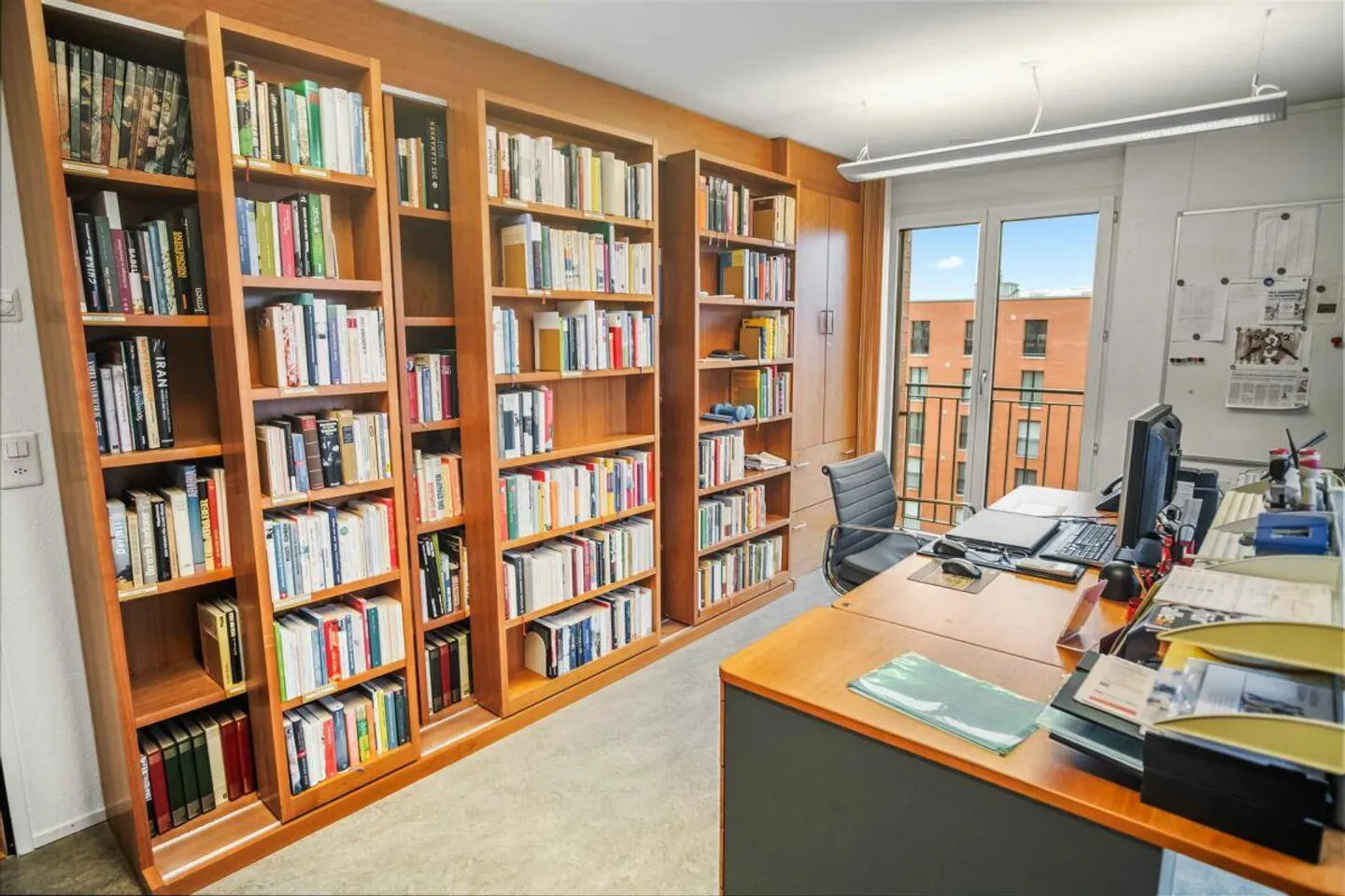 Living Above the Rooftops: Your Penthouse with a View - Photo 13 of 26