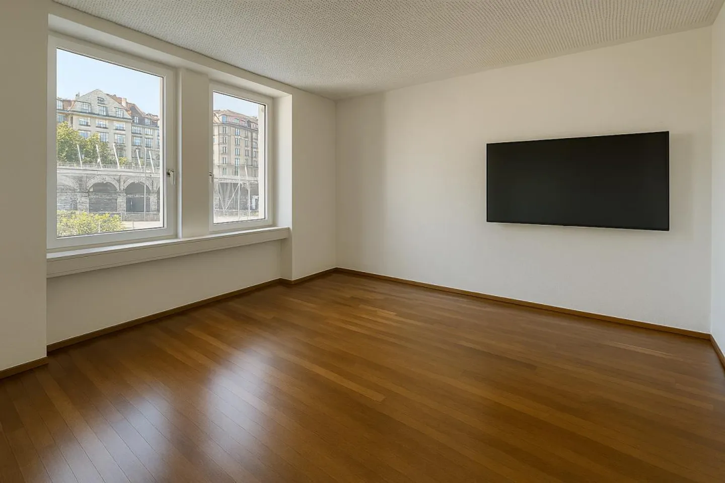 208 m2 Office in the Heart of Lausanne - Photo 2 of 6