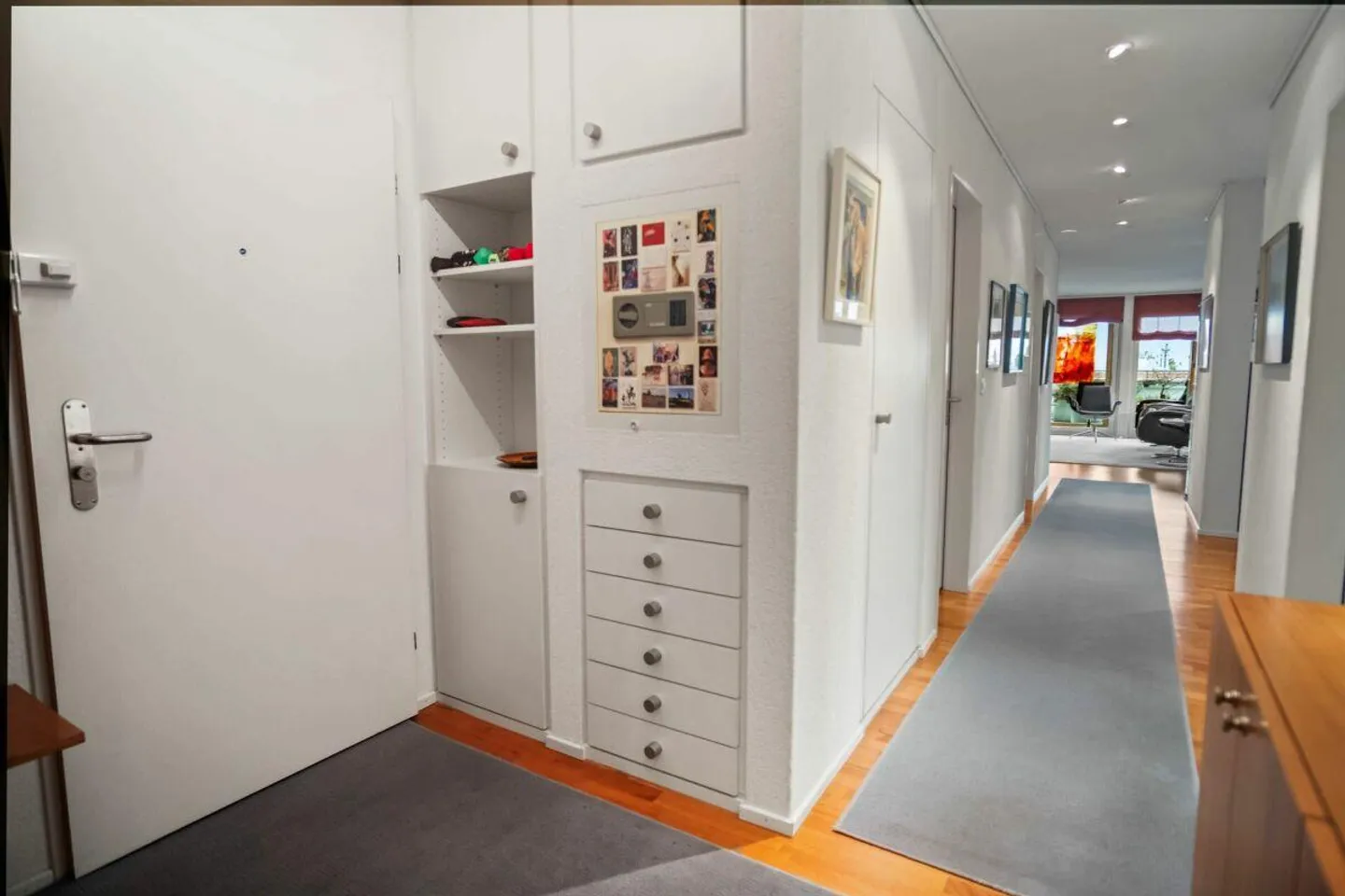 Living Above the Rooftops: Your Penthouse with a View - Photo 20 of 26