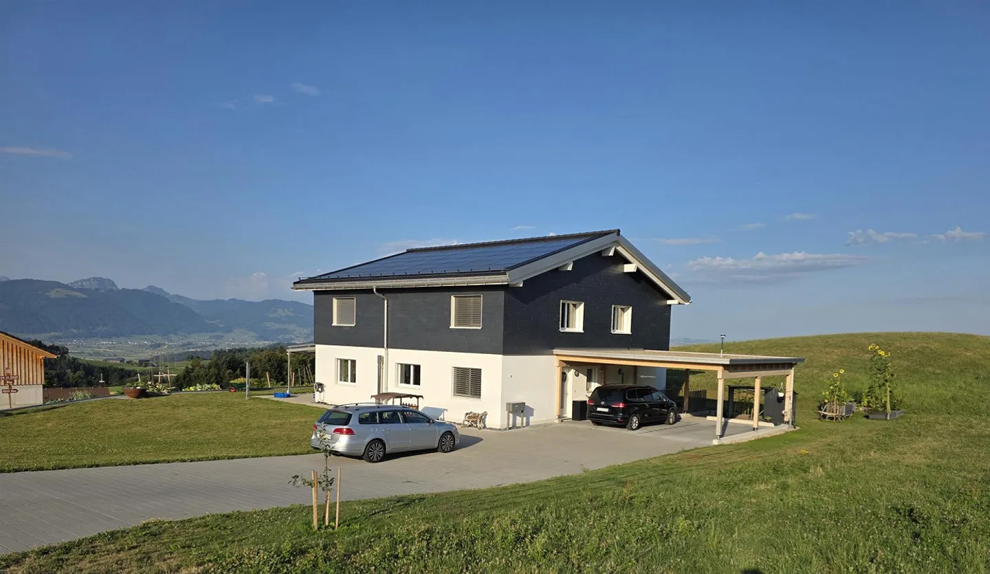 Charmantes Haus mit Aussicht - Foto 2 von 6