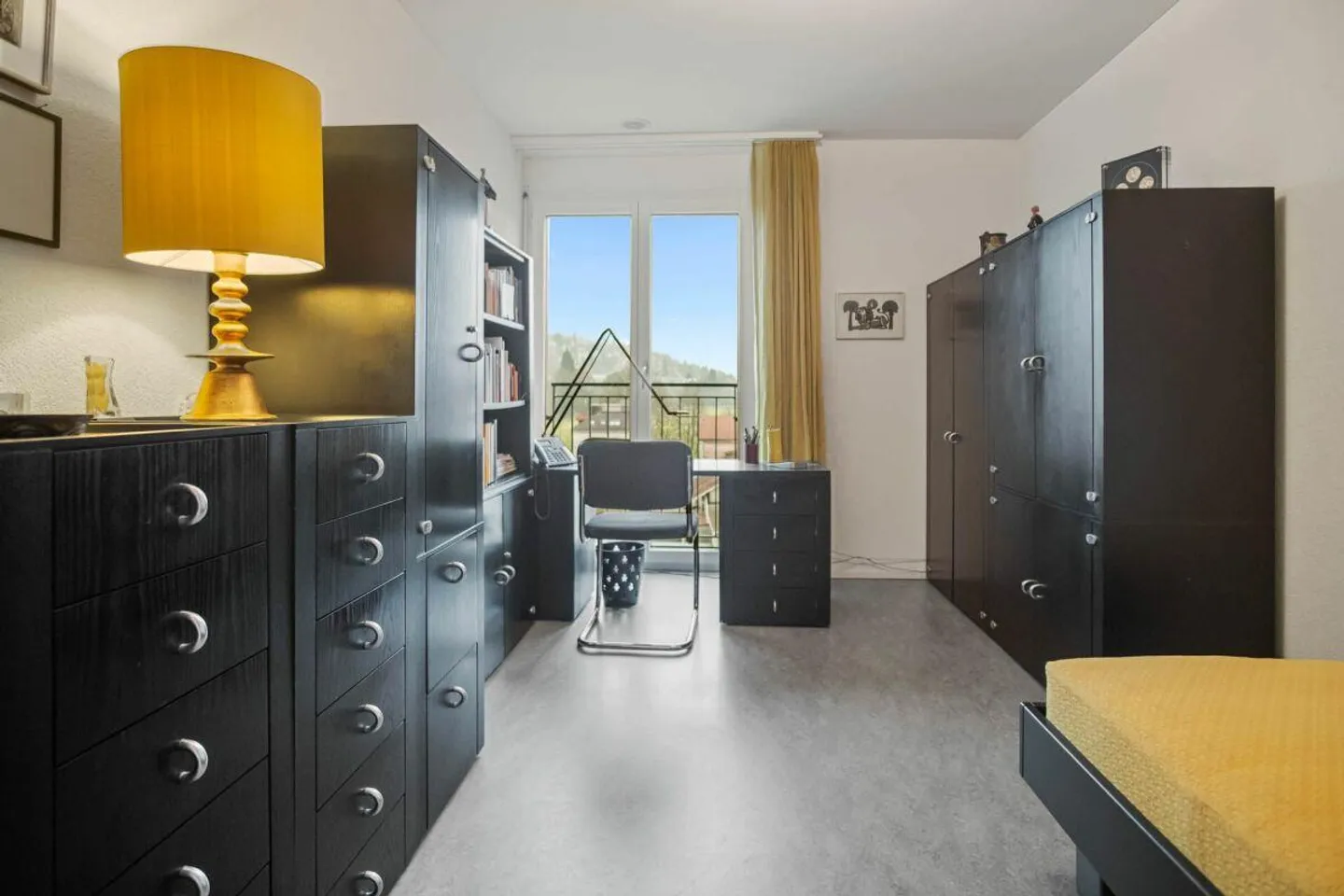 Living Above the Rooftops: Your Penthouse with a View - Photo 18 of 26