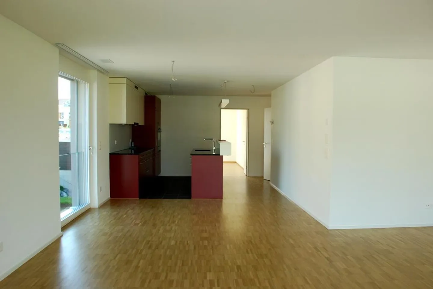 Appartement lumineux et spacieux dans un quartier familial - Photo 3 sur 11