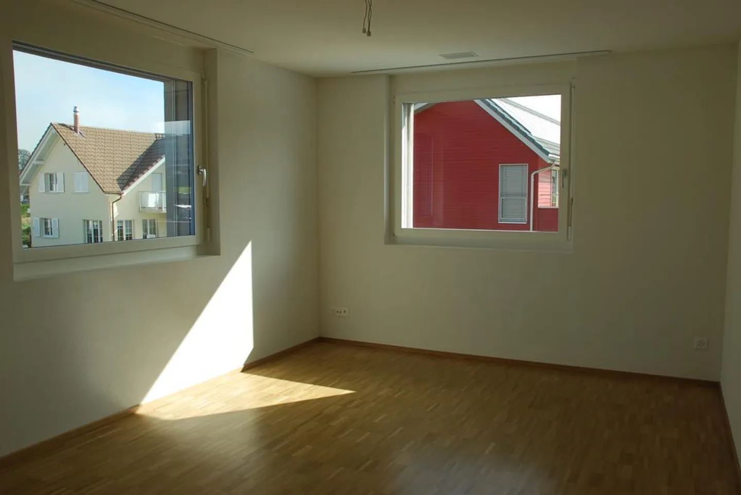 Appartement lumineux et spacieux dans un quartier familial - Photo 6 sur 11