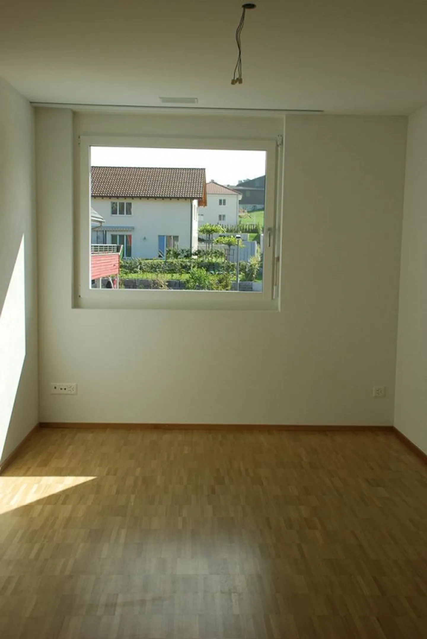 Appartement lumineux et spacieux dans un quartier familial - Photo 7 sur 11