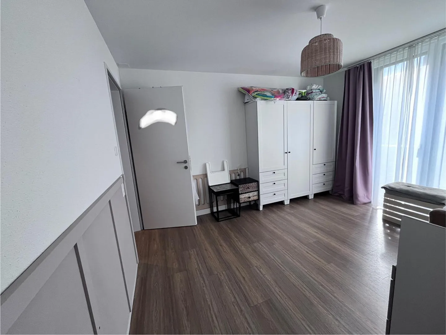 Appartamento moderno e luminoso di 4,5 stanze - Foto 6 di 9