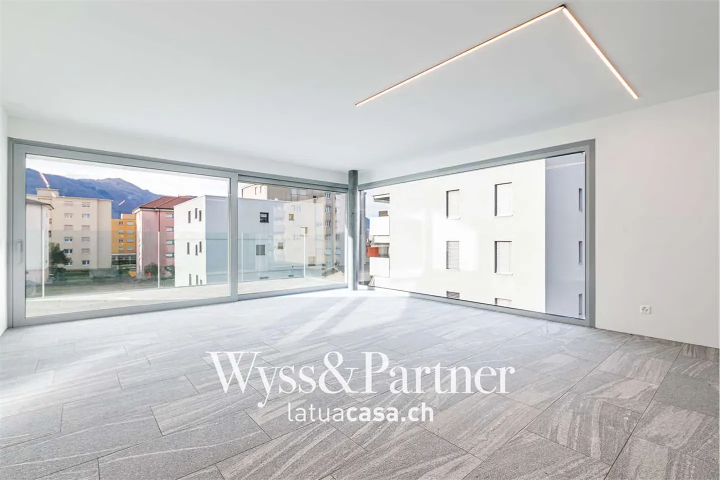 Bellinzona - Elegante und modernes 3,5-Zimmer-Apartment - Foto 1 von 13