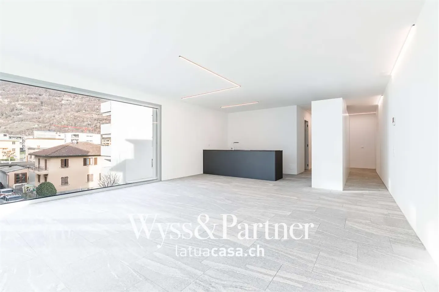Bellinzona - Elegante und modernes 3,5-Zimmer-Apartment - Foto 2 von 13