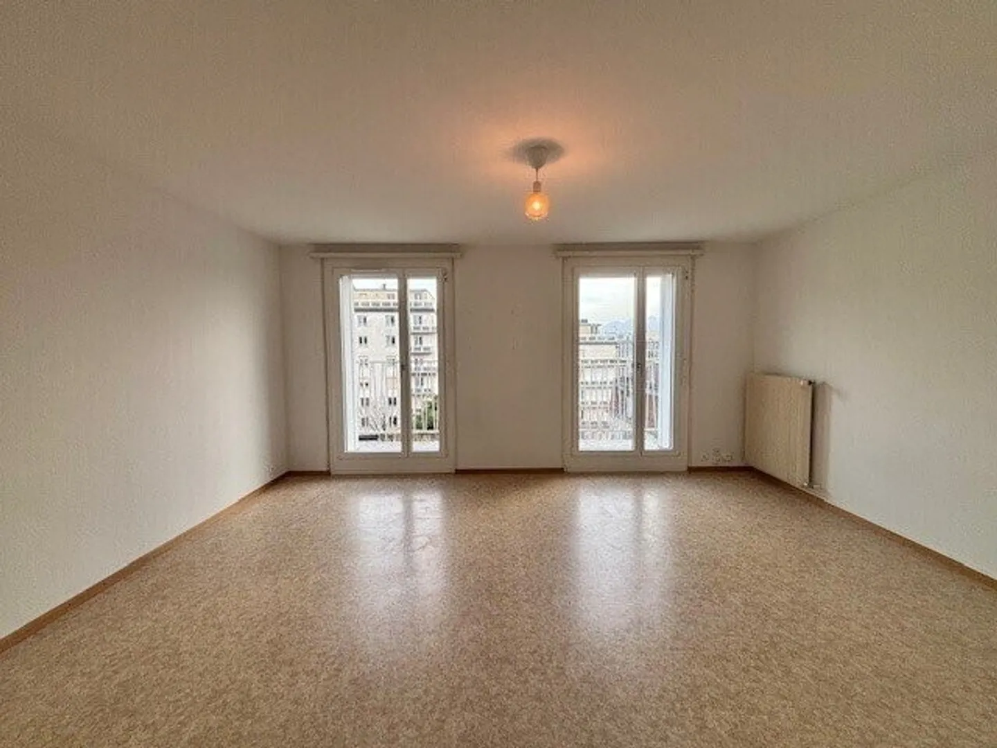 Appartement 1 pièce - Photo 2 sur 5