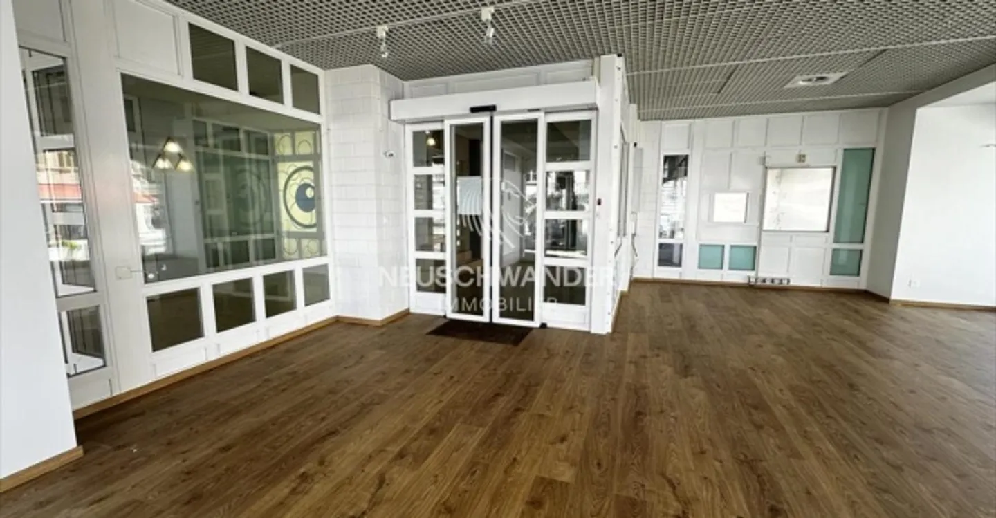 Edificio ad uso misto in affitto - Foto 4 di 7