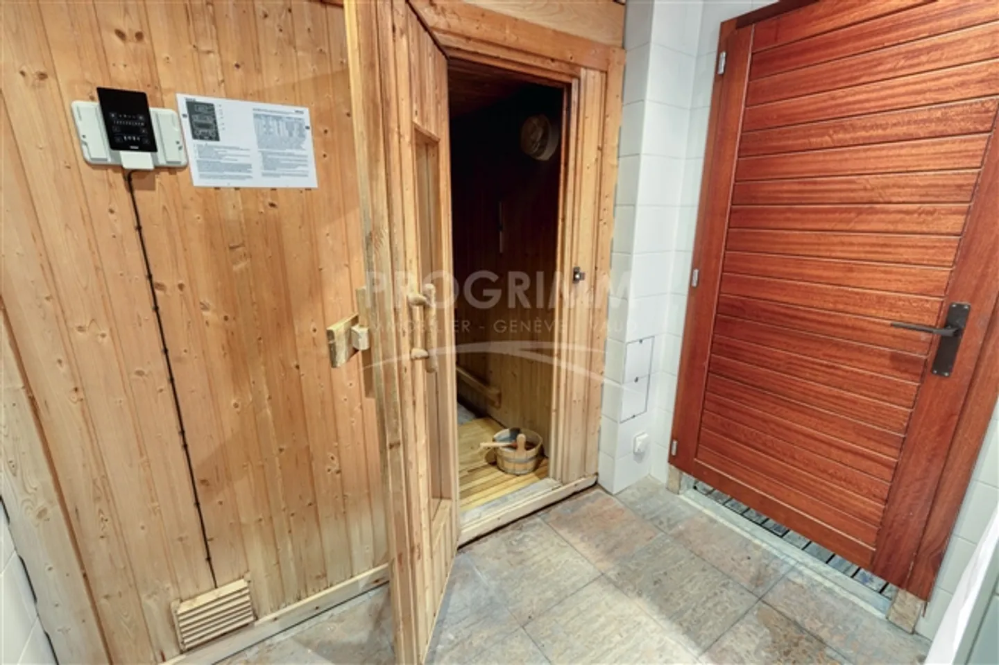 Appartamento di quasi 210 m2 - 6 stanze / 4 camere da letto - 2 bagni + 3 wc - Foto 15 di 15