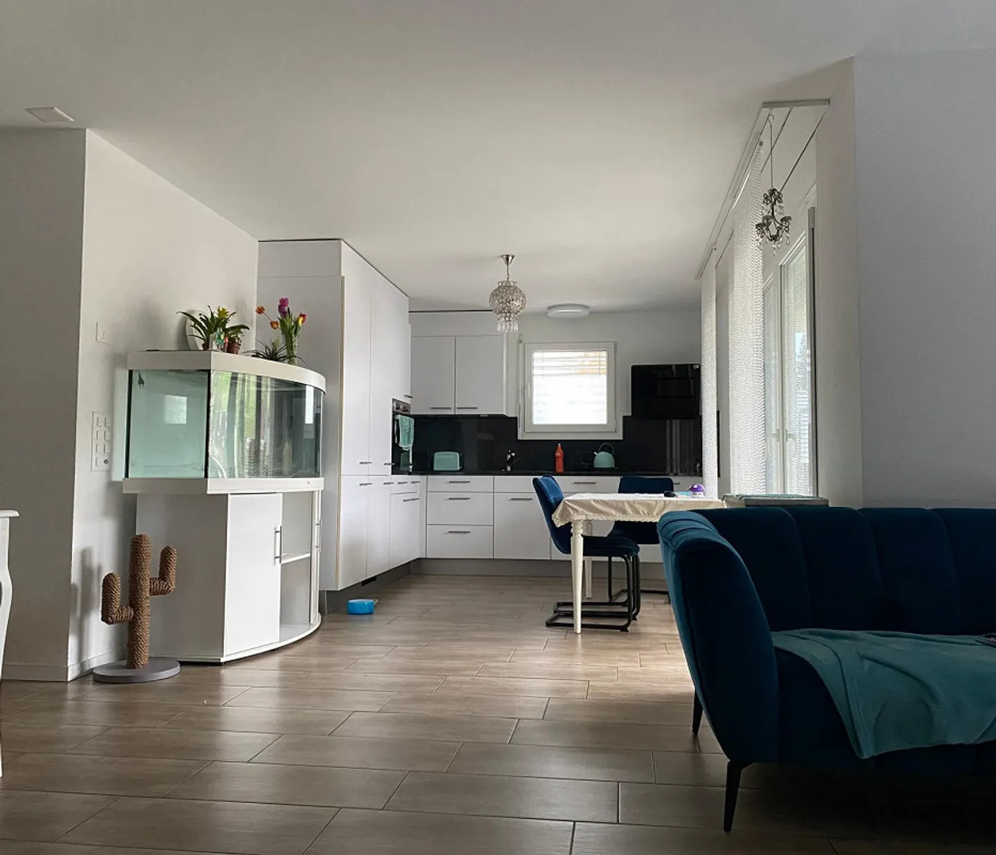 Moderne 4.5-Zimmer-Wohnung in Reinach - Foto 1 von 3