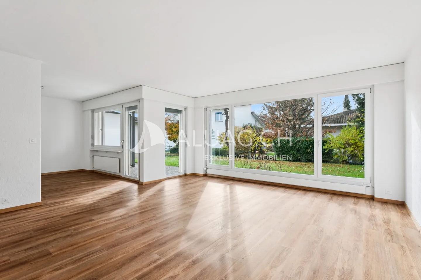 Apartment for rent - Photo 4 of 13