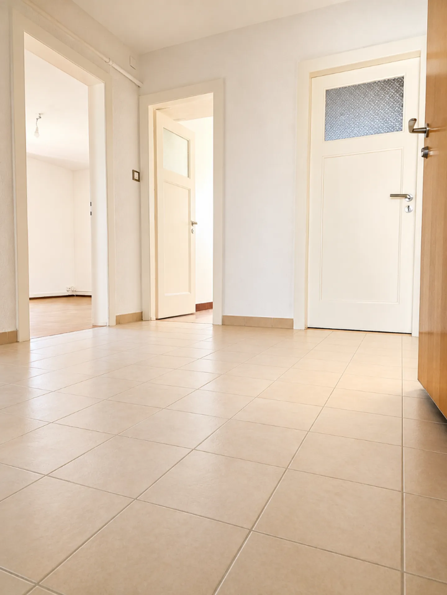 3.5 Room Apartment - Photo 7 of 16