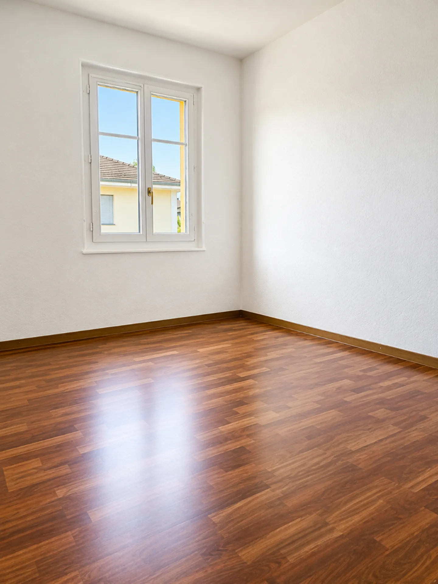 3.5 Room Apartment - Photo 8 of 16