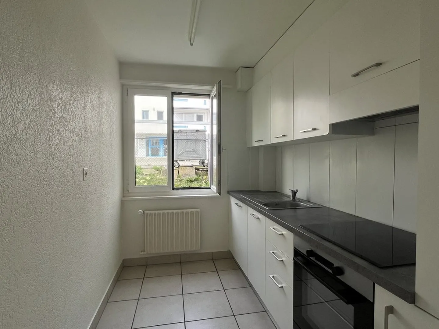 A renovated 4.5 room apartment for rent in Grenchen - Photo 7 of 8