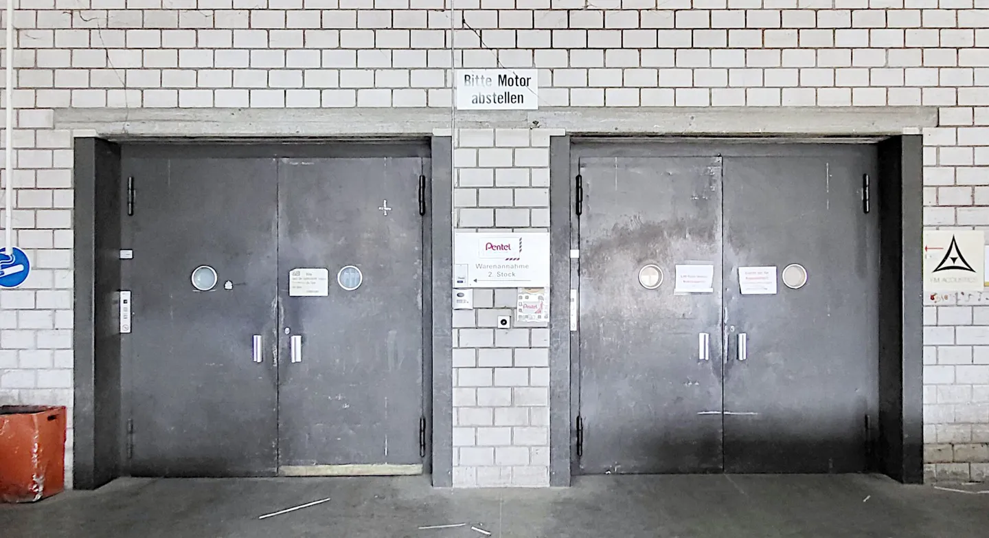 Espace commercial/production rare au rez-de-chaussée avec bureau et entrepôt - 5'000 m2 - Photo 10 sur 17