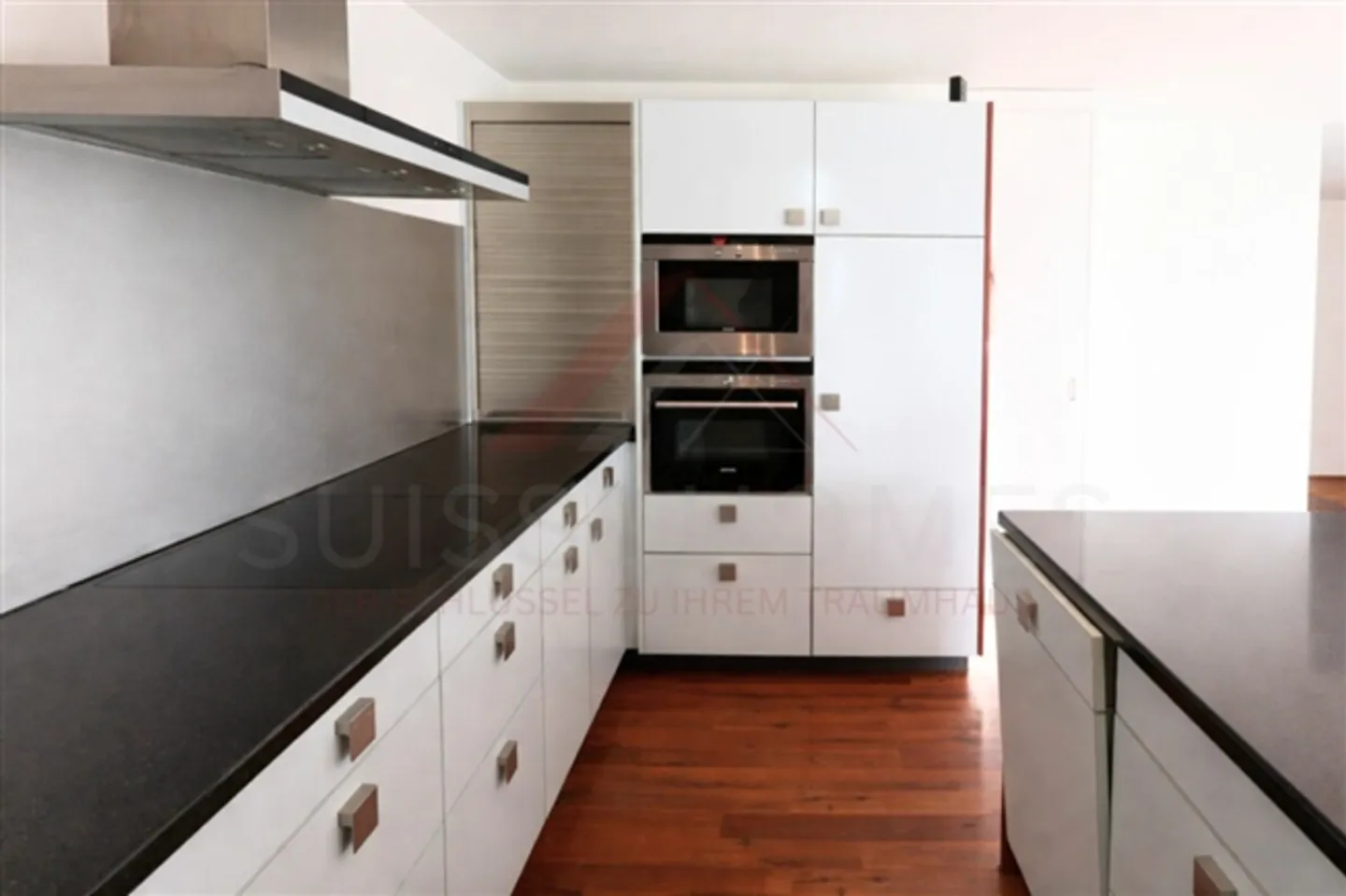 Exclusive 4.5-room penthouse apartment in Heimberg with stunning terrace - Photo 6 of 10