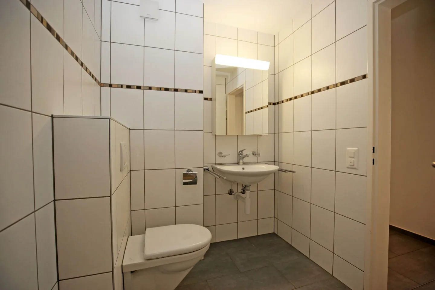 Moderno appartamento attico di 3,5 locali con alto standard di finitura - Foto 5 di 12
