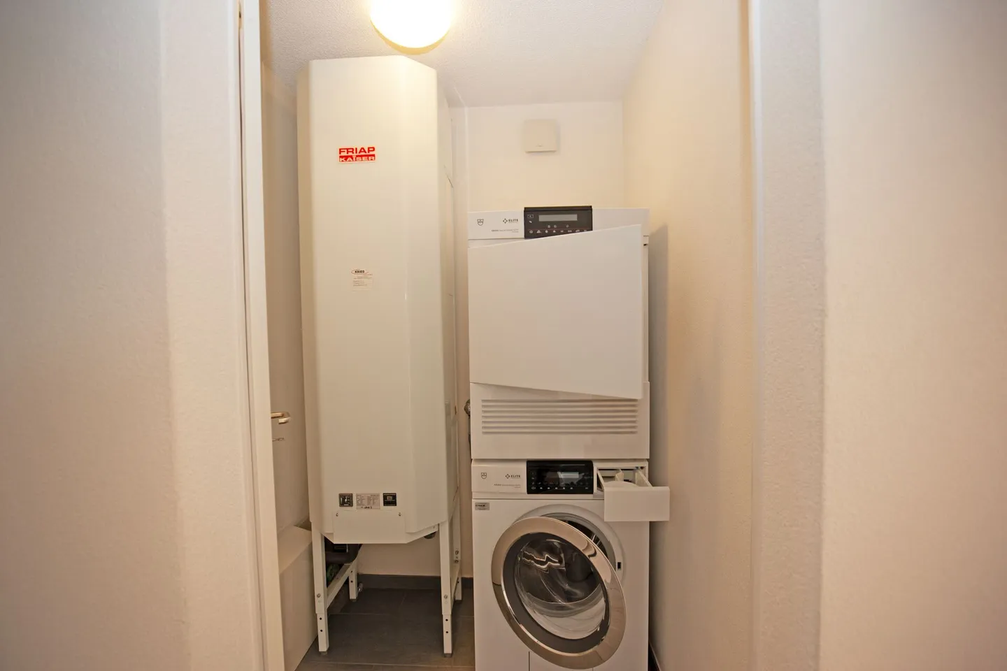 Moderno appartamento attico di 3,5 locali con alto standard di finitura - Foto 9 di 12