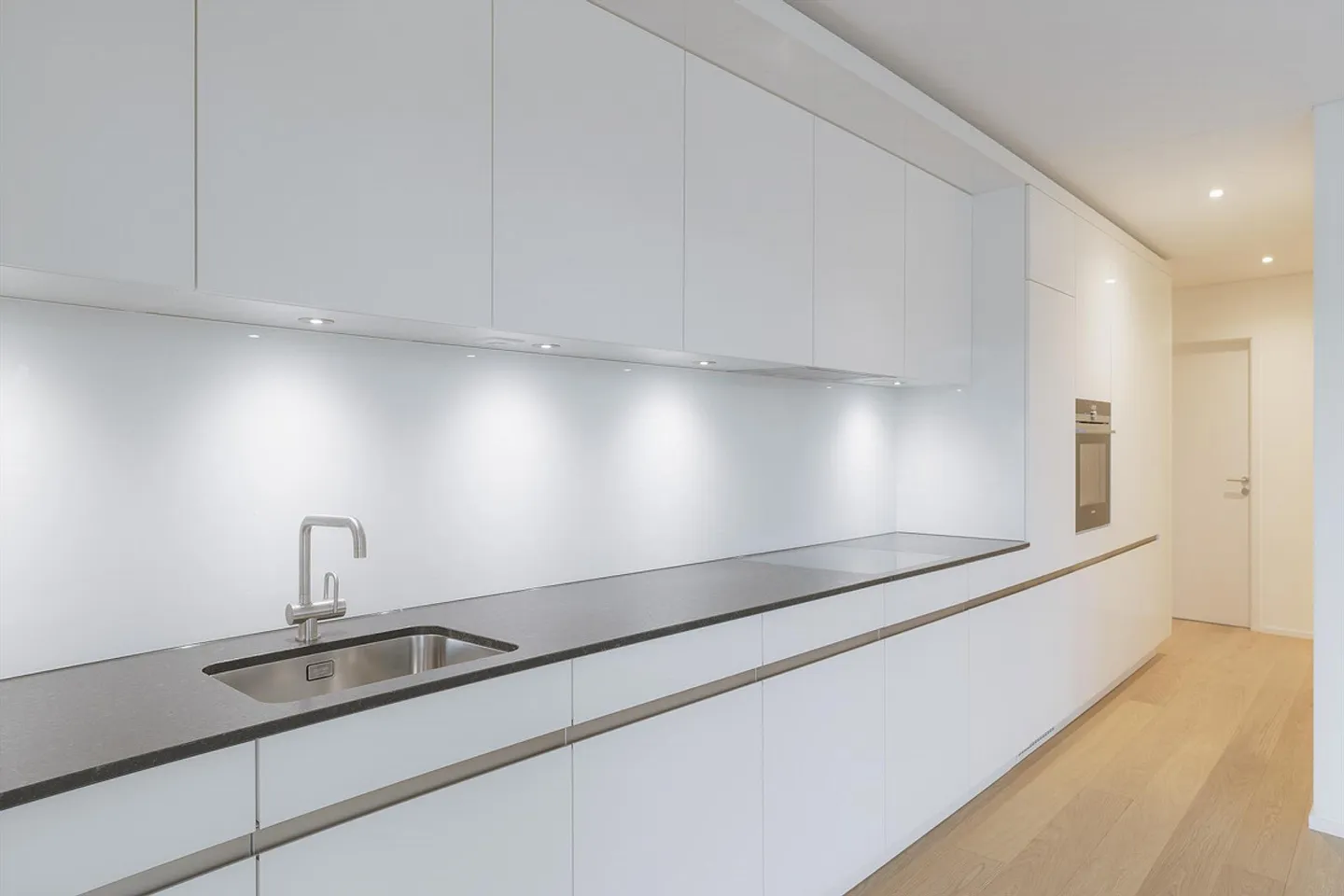 AFFITTARE SENZA DEPOSITO - Nel Parco Forestale - Vivere a contatto con la natura a Hagendorn - Foto 3 di 5