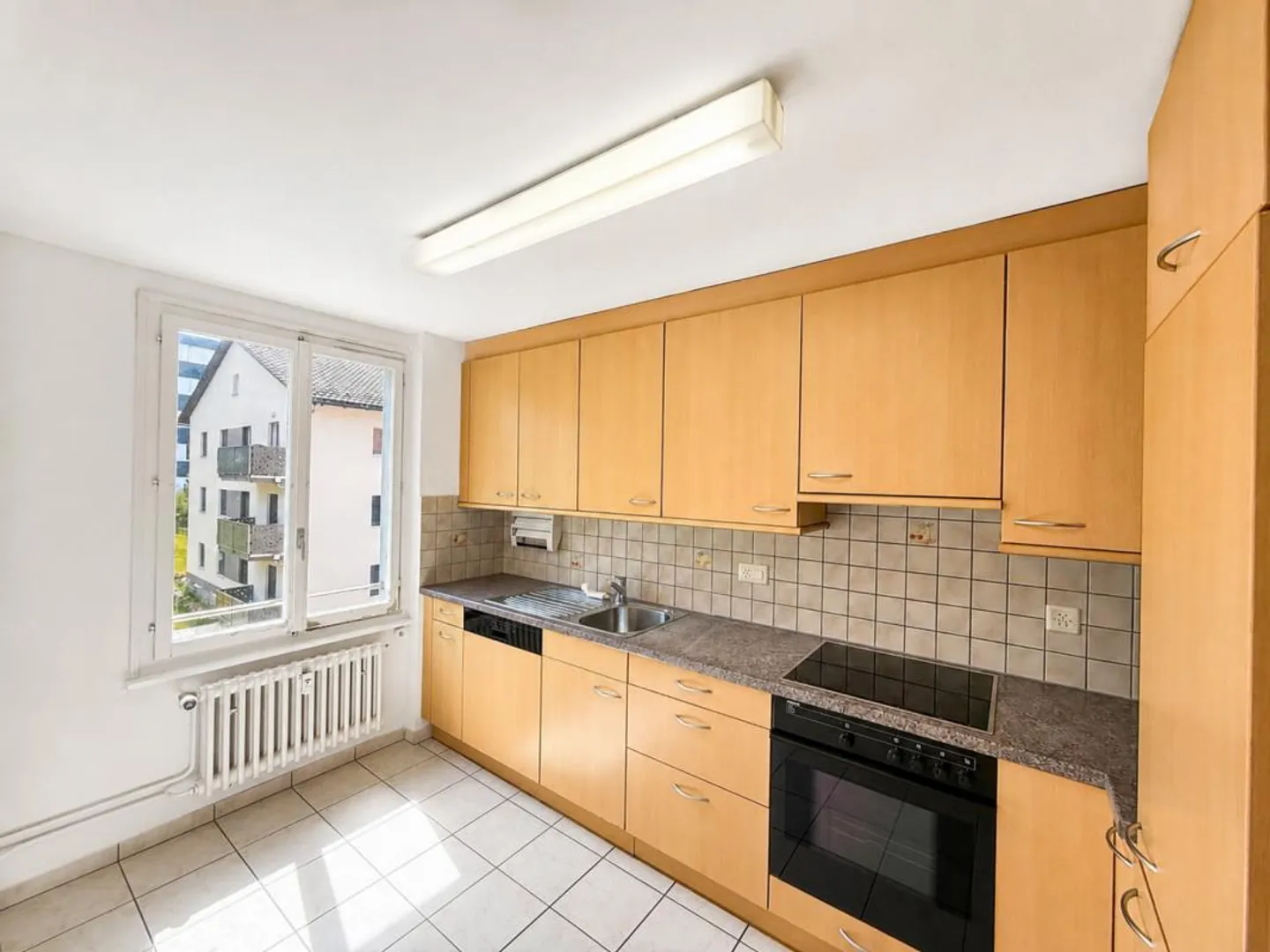 Grosszügige 5-Zimmer Wohnung - Foto 3 von 10
